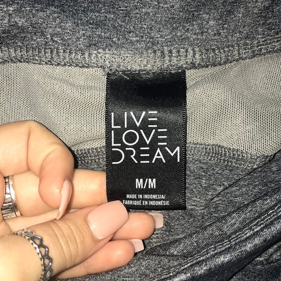 SUPER CUTE grey leggings✨ - Picture 2 of 2